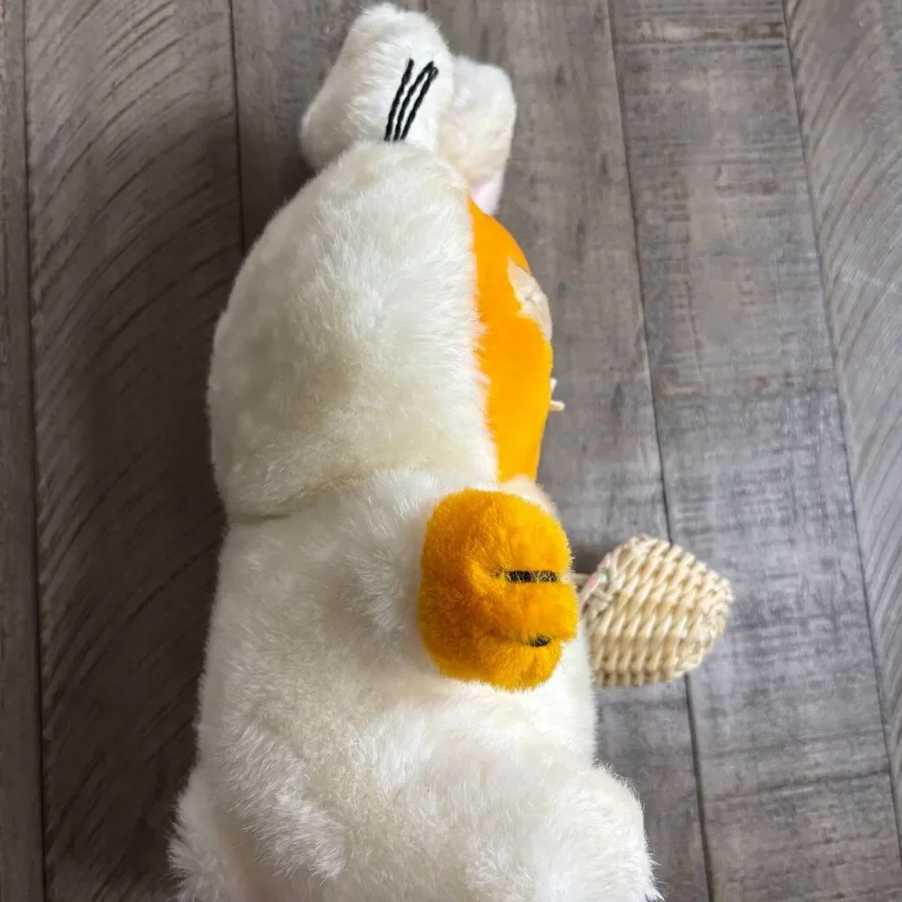 Vintage 1981 Dakin Garfield Easter Bunny Plush Stuffed Toy 14”